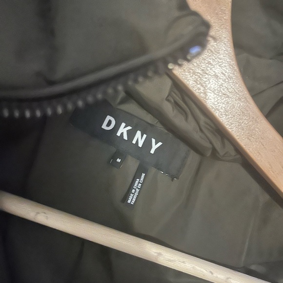 DKNY winter parka - Picture 2 of 3